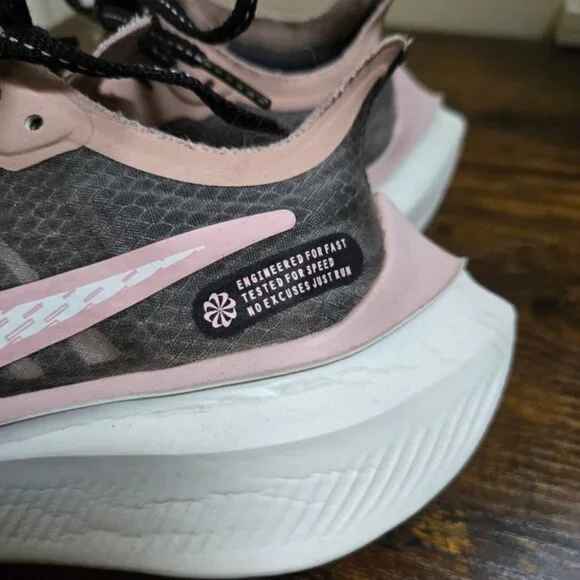 Nike Women's Zoom Gravity Black Stone Mauve Sneakers - Picture 6 of 9